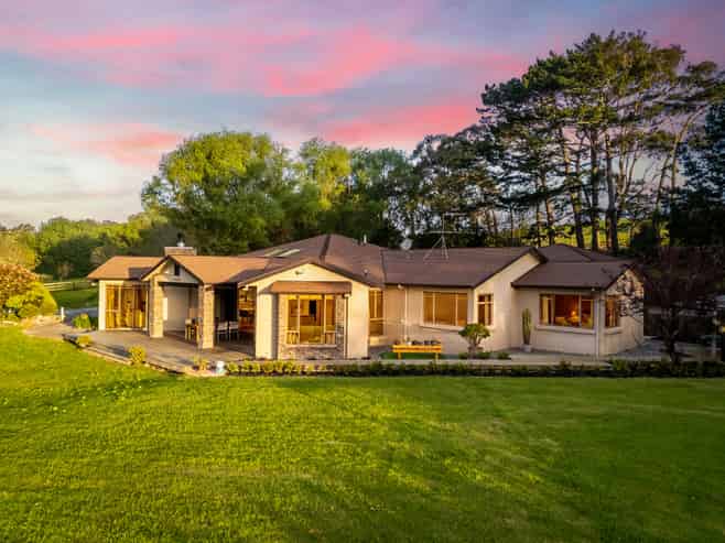 7F Willow Lane, Stillwater