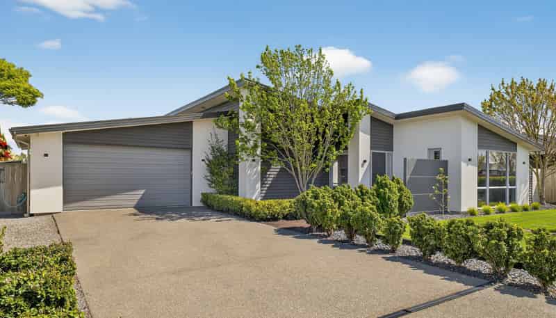 55 Aroha Street, Pegasus