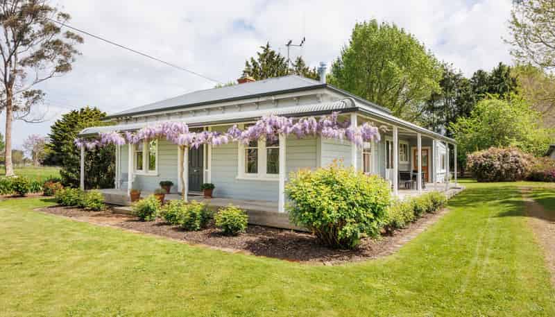11 Lawton Road, Feilding