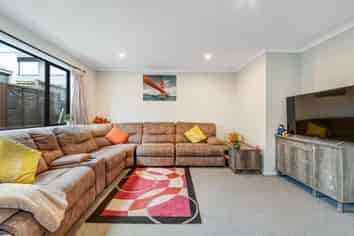 77 Andrew Jack Road, Millwater