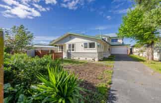 23 Gebbie Road, Taradale