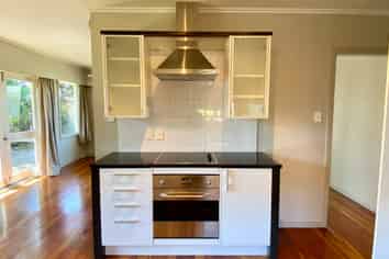 11a Waione Avenue, Te Atatu Peninsula