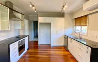 11a Waione Avenue, Te Atatu Peninsula