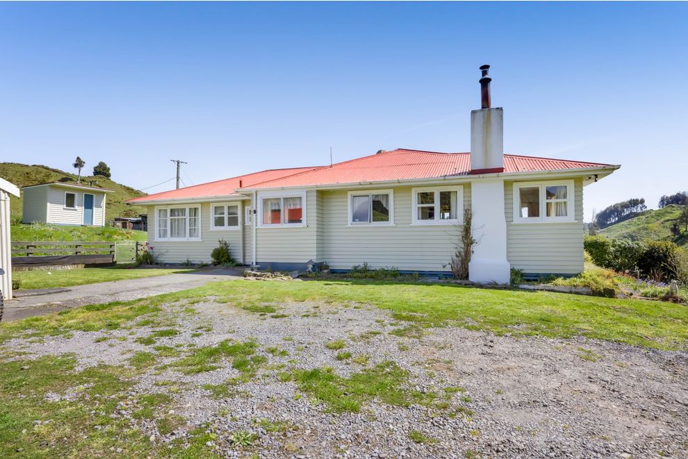 Strathmore Road Rotorua 198 Brewer Road, Strathmore, Stratford - For Sale - realestate.co.nz