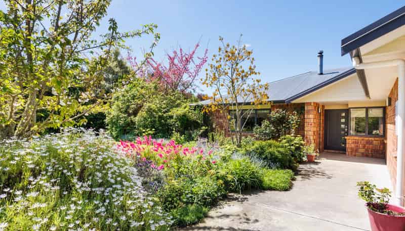 946F Finnis Road, Pohangina