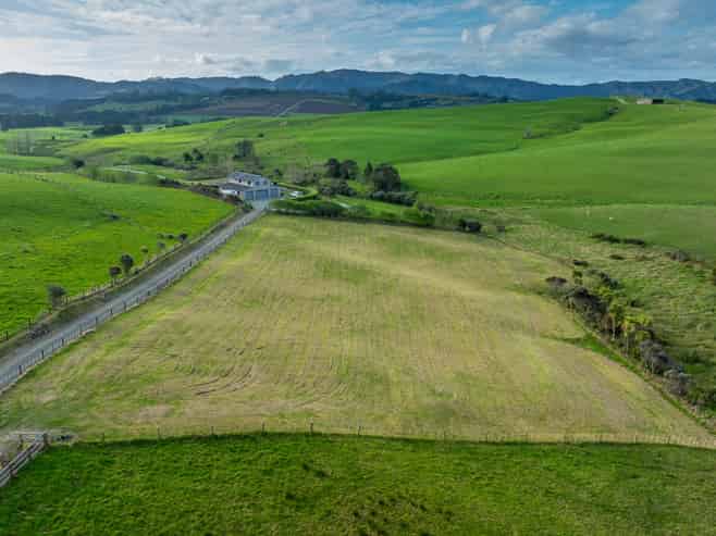 989E Kaiwaka-Mangawhai Road, Mangawhai