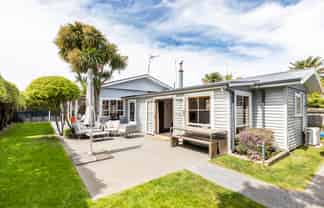 226 Estuary Road, South New Brighton