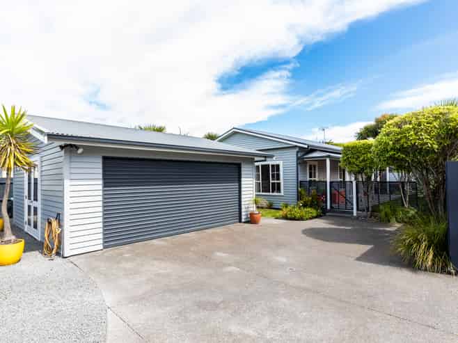 226 Estuary Road, South New Brighton
