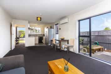 1/40 De Havilland Street, Hornby