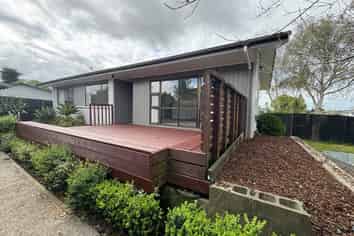 32 John Walker Drive, Manurewa
