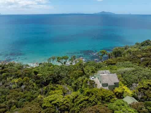 1089 Cove Road, Langs Beach