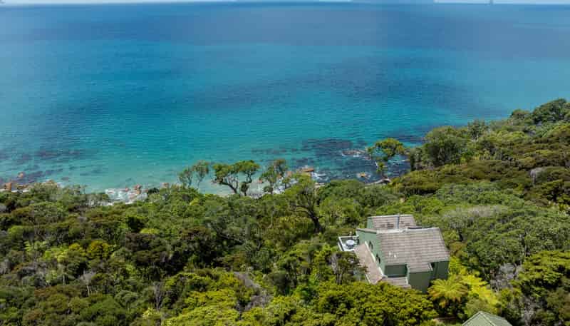 1089 Cove Road, Langs Beach