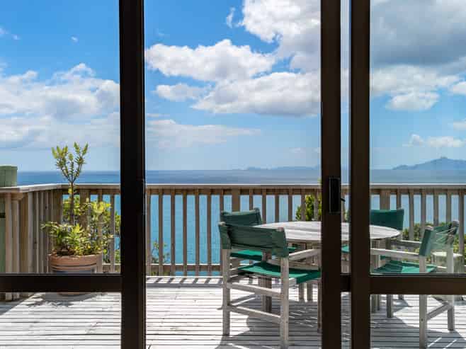 1089 Cove Road, Langs Beach