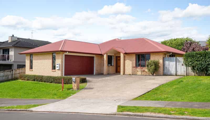 1 Farleigh Close, Huntington