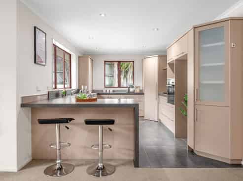 1 Farleigh Close, Huntington