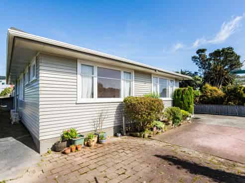 45A Oxford Street, Tawa