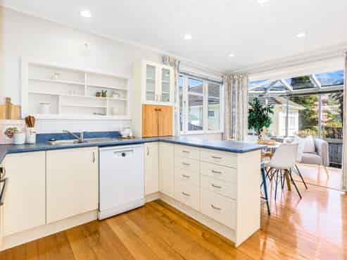 45A Oxford Street, Tawa