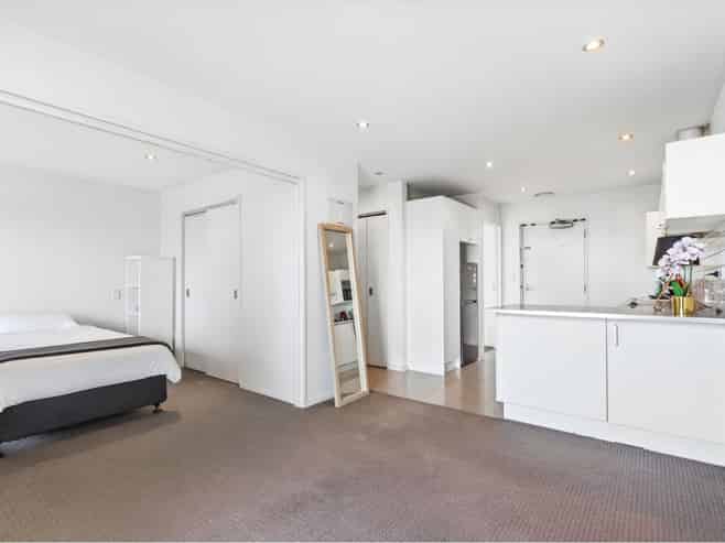 E5/60 Masons Road, Albany