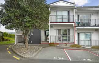 E5/60 Masons Road, Albany