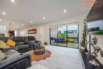 13B Yule Place, Massey
