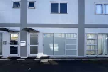Compact ground floor office
