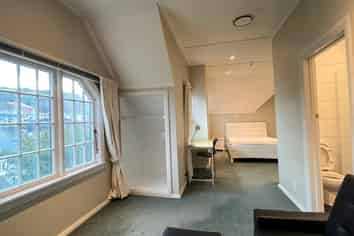 Room 2/ 27 Pitt Street, North Dunedin