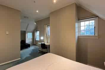 Room 2/ 27 Pitt Street, North Dunedin