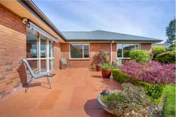 98 Park Street, Winton