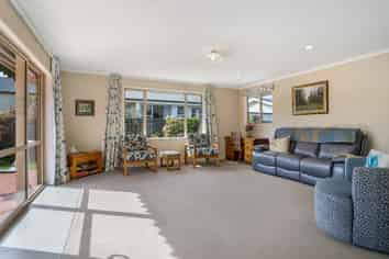 98 Park Street, Winton