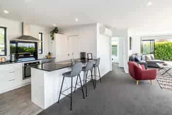 4 Tuscan Lane, Martinborough