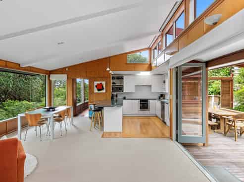 68-70 Matakatia Parade, Matakatia