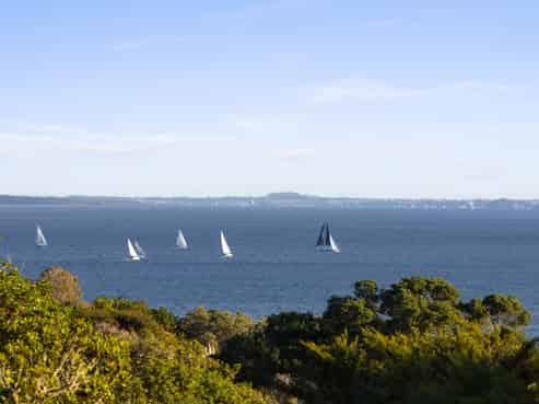 68-70 Matakatia Parade, Matakatia