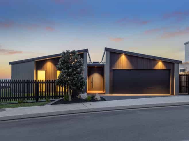 6 Okupe Grove, Aotea