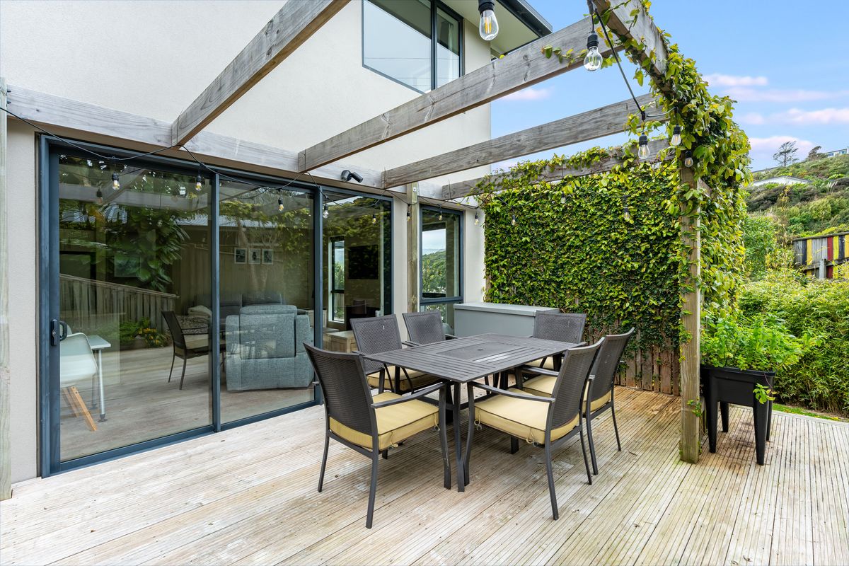Designed for living, Positioned for lifestyle - Flere