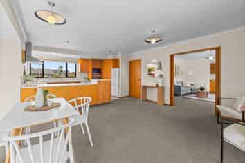 10 Buchanan Place, Allenton