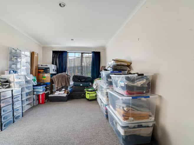 13 De Havilland Drive, Goodwood Heights