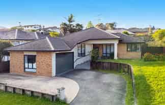 13 De Havilland Drive, Goodwood Heights