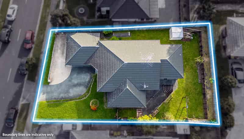 13 De Havilland Drive, Goodwood Heights