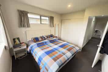 19 Charente Way, Yaldhurst