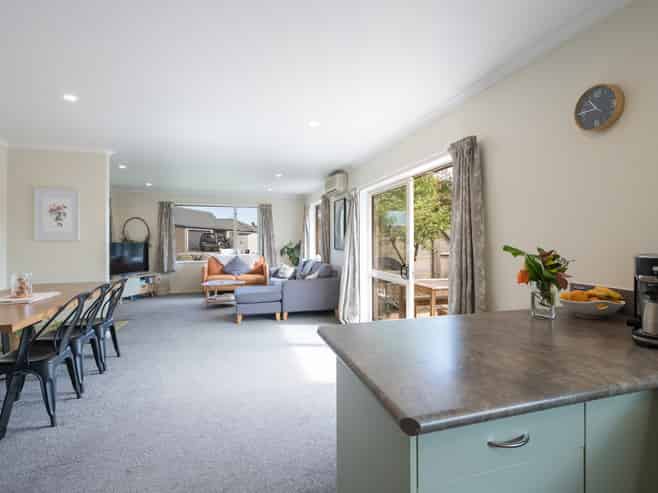 84 Starveall Street, Brightwater