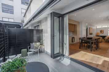 1/11 Courtenay Place, Te Aro