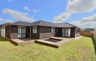 30 Booker Drive, Tuakau
