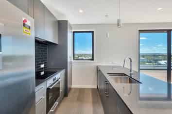 303/9-11 Walmer Road, Point Chevalier