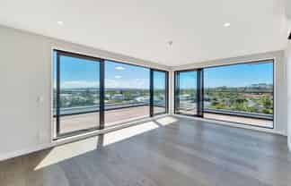 303/9-11 Walmer Road, Point Chevalier