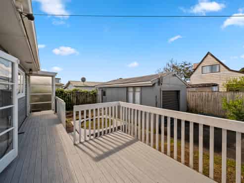 15A Walter Street, Mangere East