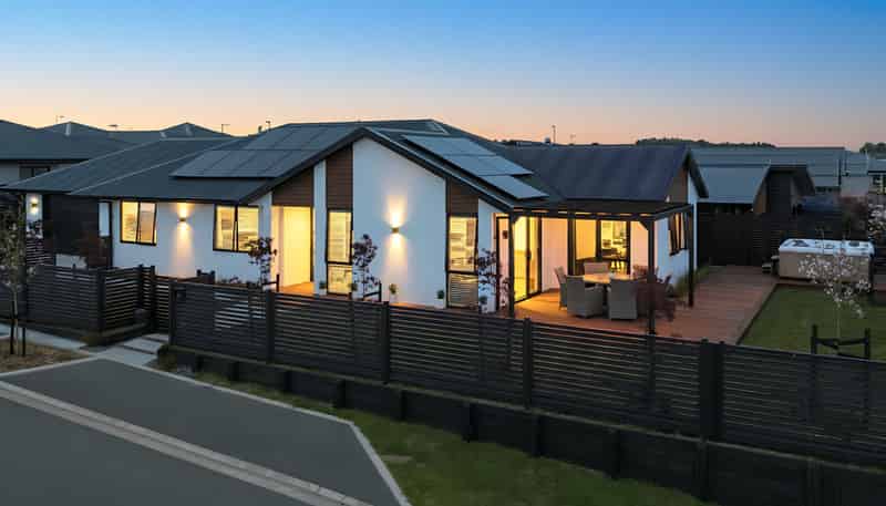 8 Ruku Lane, Wharewaka