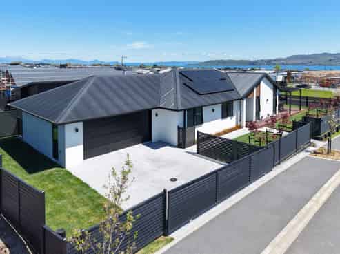 8 Ruku Lane, Wharewaka