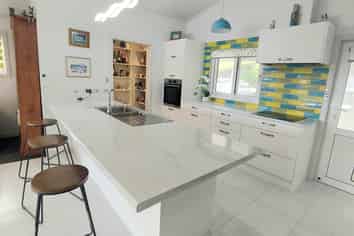 98 State Highway 12, Opononi