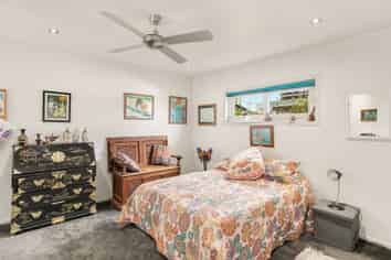 98 State Highway 12, Opononi