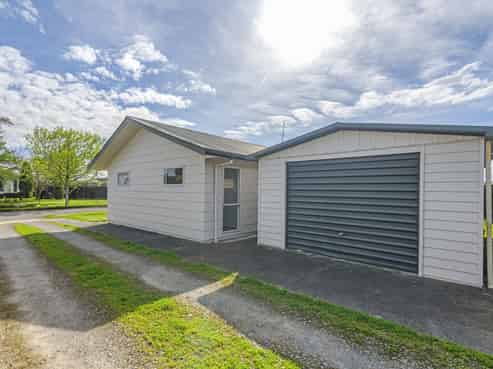 15 Leander Place, Milson